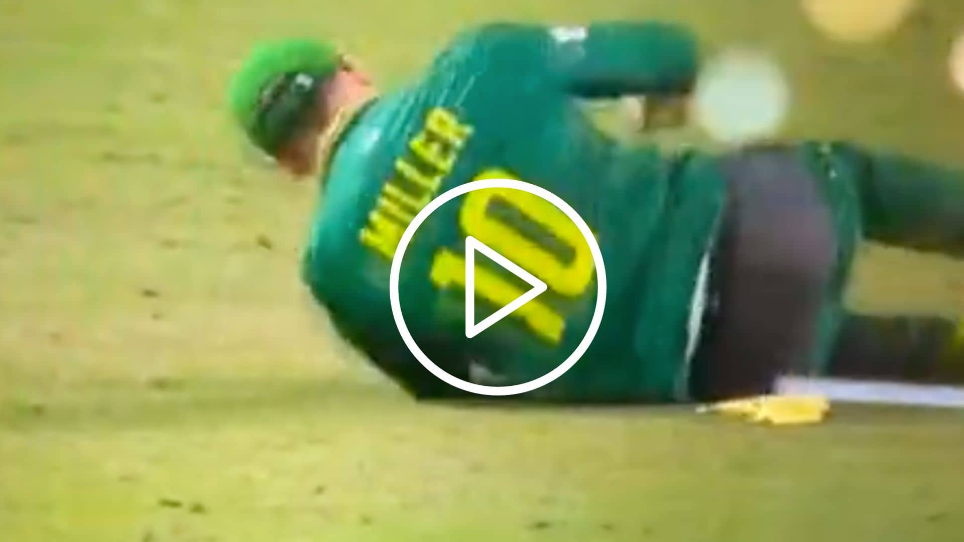 [Watch] David Miller's Epic 'Wardrobe Malfunction' During Aus-SA World Cup 2023 Semifinal